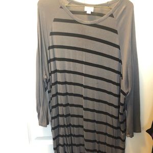 Super soft gray striped Randy, size 3X